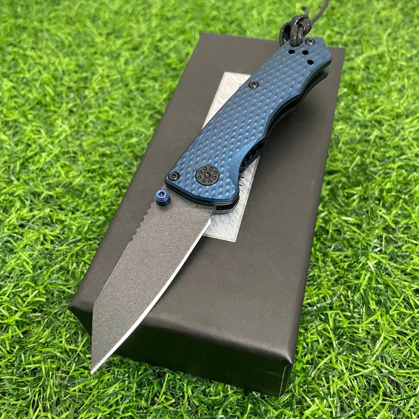 DIY Supplies BM 290 D2 Stainless Folding Knife Nylon Handle