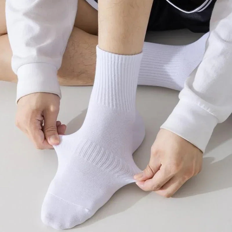 Men Mid Length Sports Socks Breathable Anti Odor Sweat Absorbing