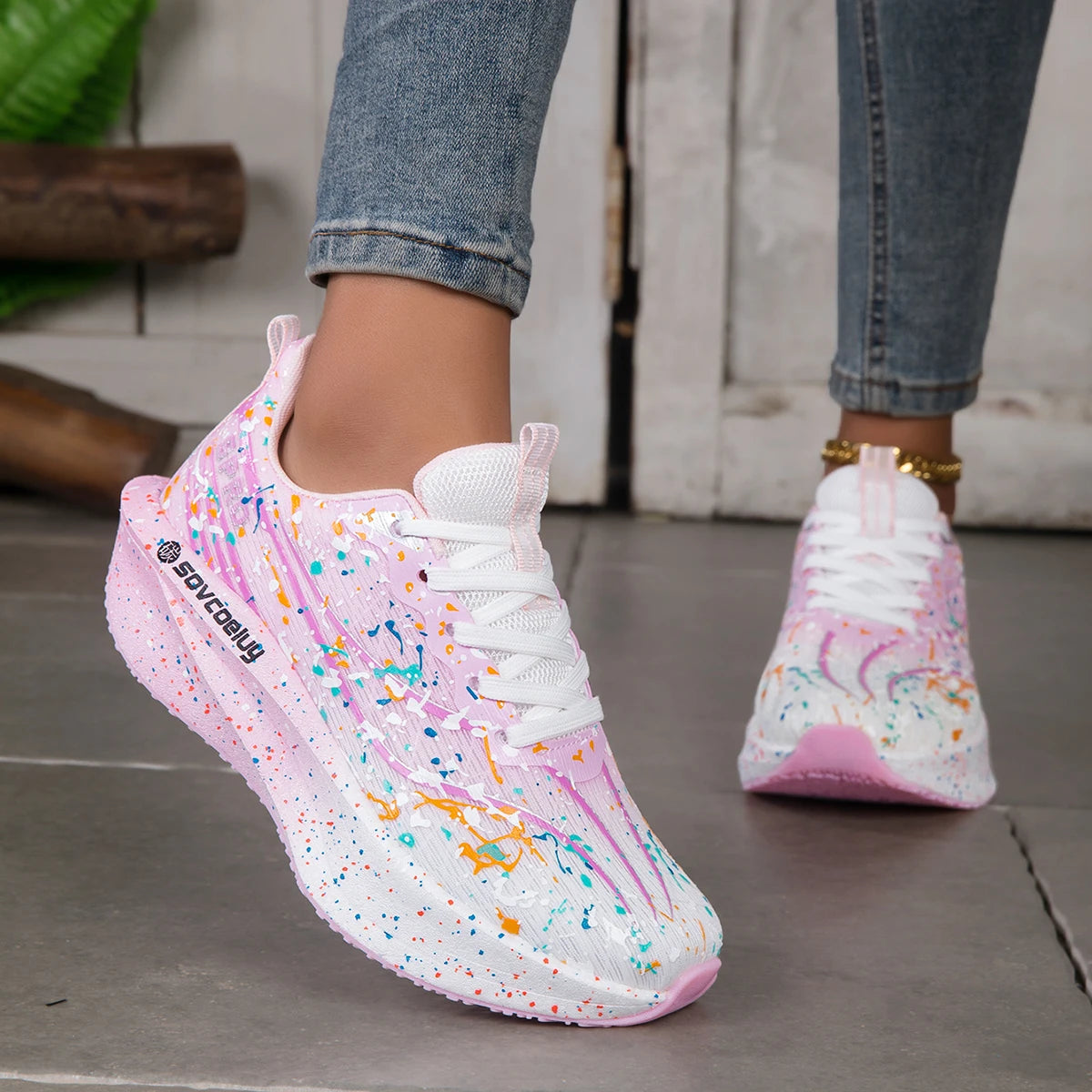 Women Splatter Paint Gradient Running Sneakers Breathable Flying Weave Mesh Lightweight Shock Absorb Non Slip Fashion Athletic Walking Sport Shoes