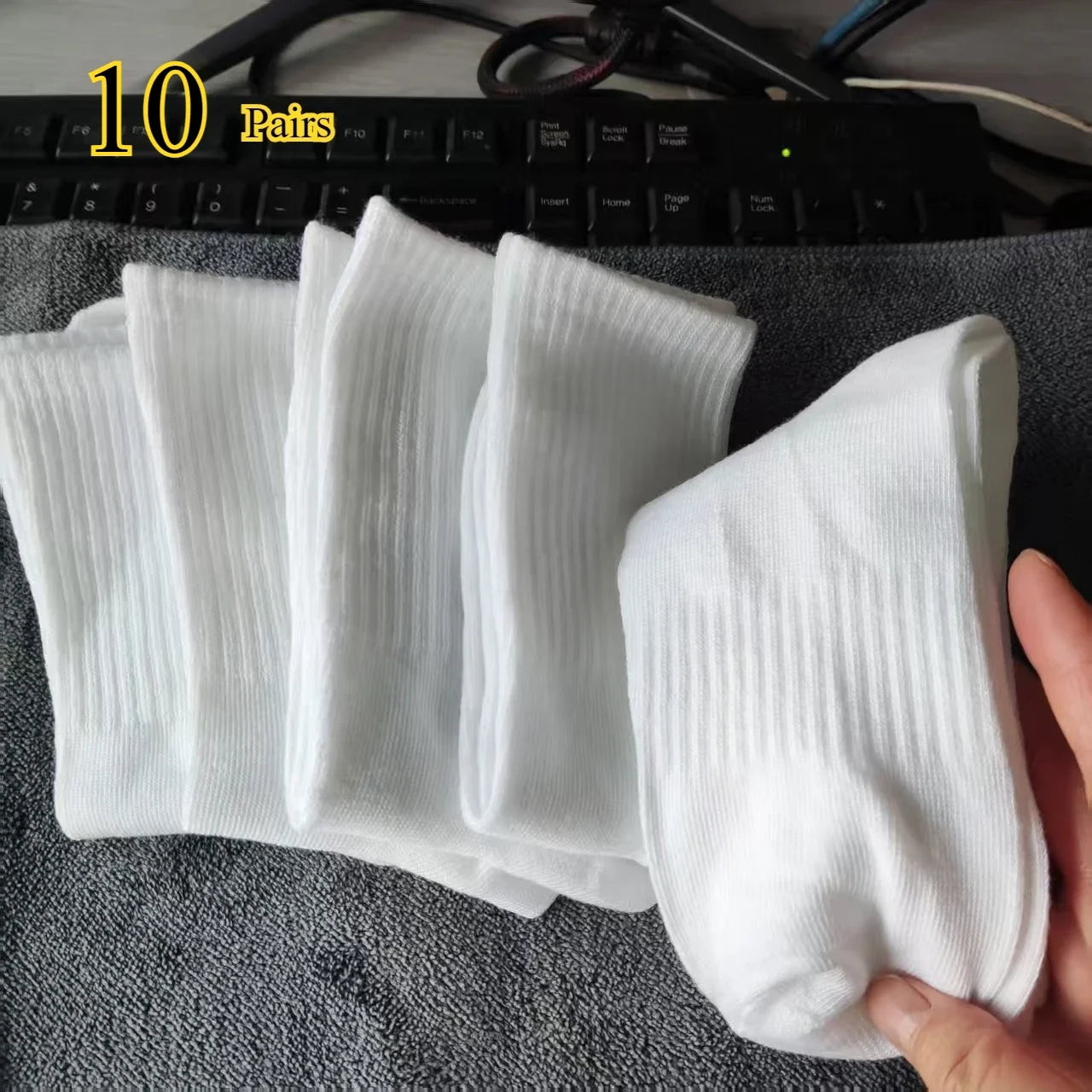 Men Mid Length Sports Socks Breathable Anti Odor Sweat Absorbing
